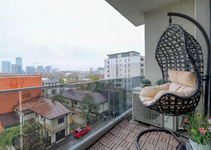 Penthouse Floreasca شقة